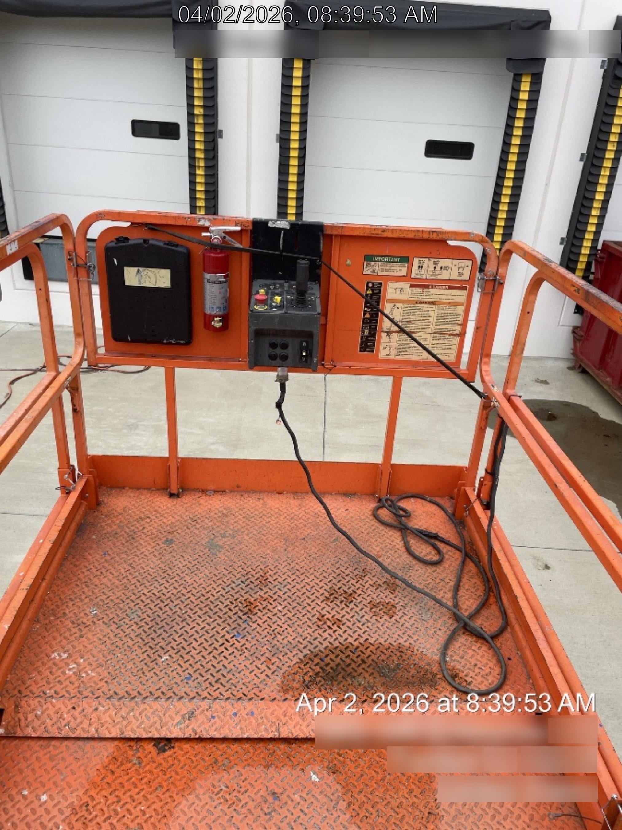 2019 JLG 4069LE Solid Non Marking Tires, Rotating Beacon