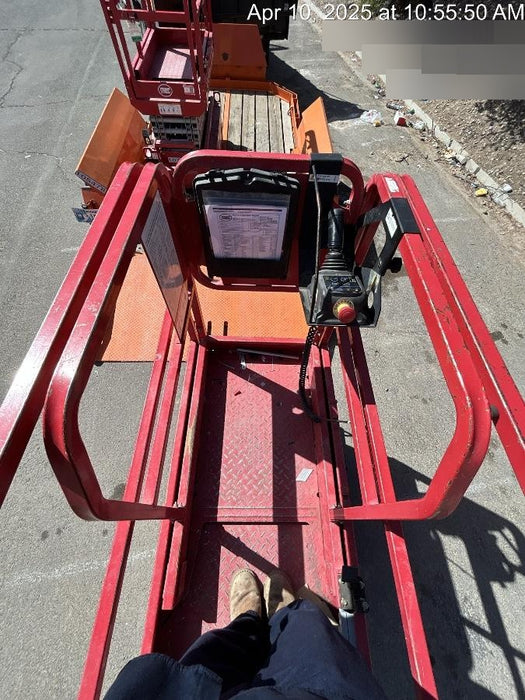 2020 MEC 1330SE Solid NM Tires, Steel Swing out Doors, LCS, Beacon, 900W Inverter