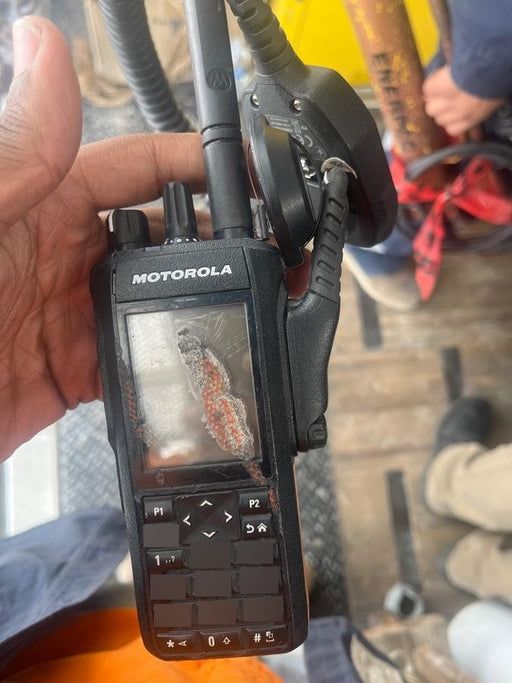 2023 MOTOROLA R7 DISPLAY