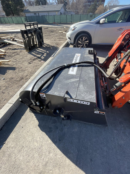 2020 PALADIN Sweepster SB72