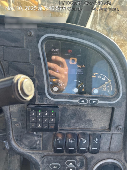 2019 JCB 512-56 74 HP w/CAB/HVAC, Beacon, Aux Hydraulics, Worklights, Solid Tires w/60" Carriage/Forks