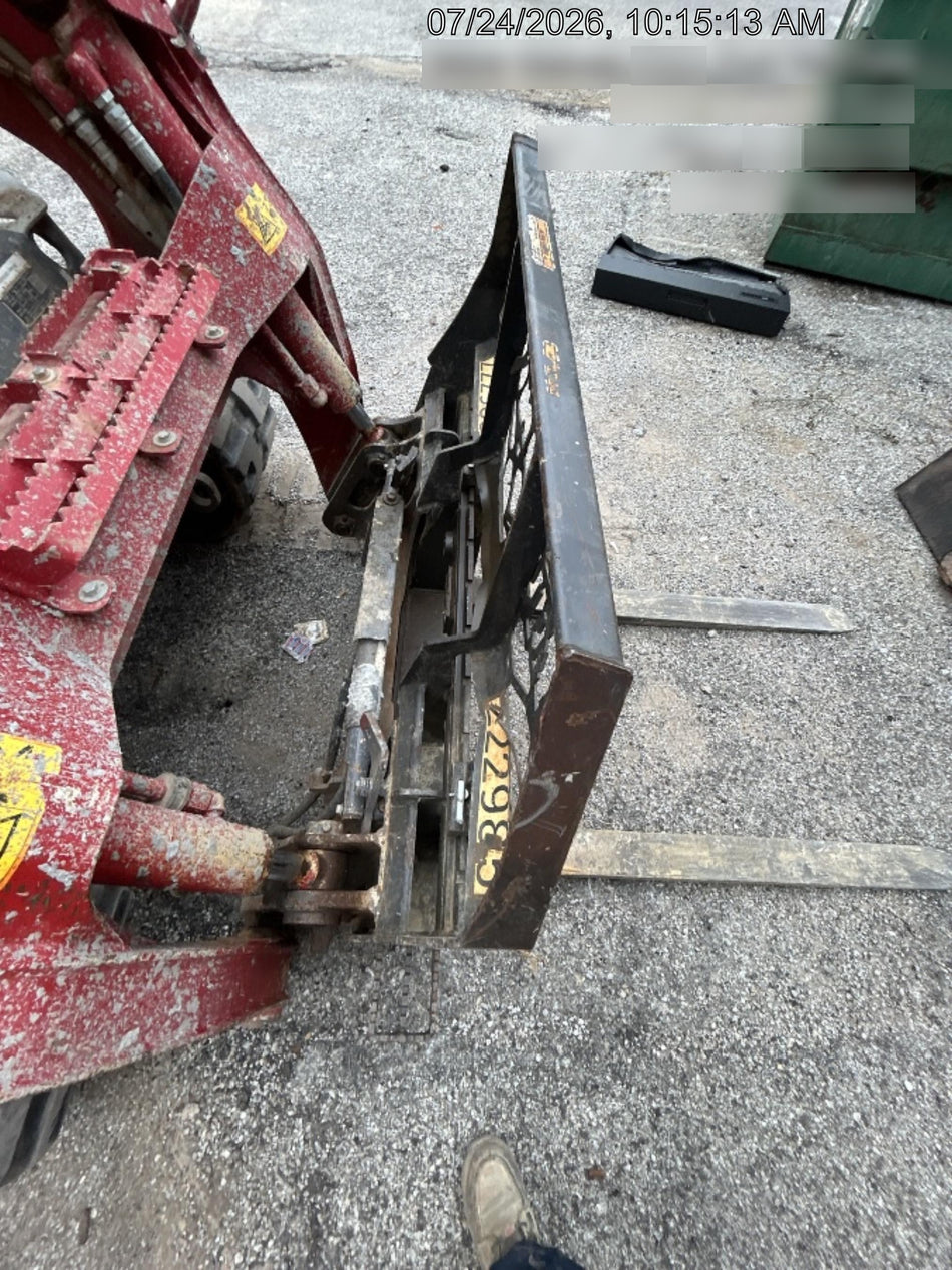 2022 PALADIN 48" Pallet Forks - Paladin