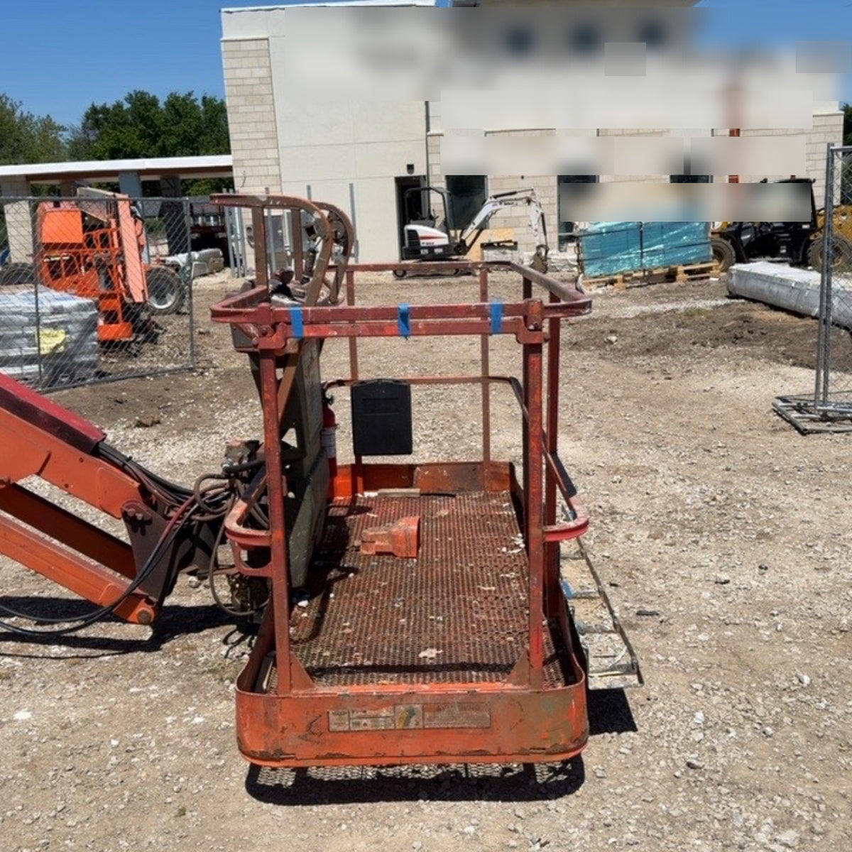2019 JLG 660SJ