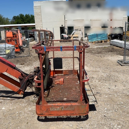 2019 JLG 660SJ