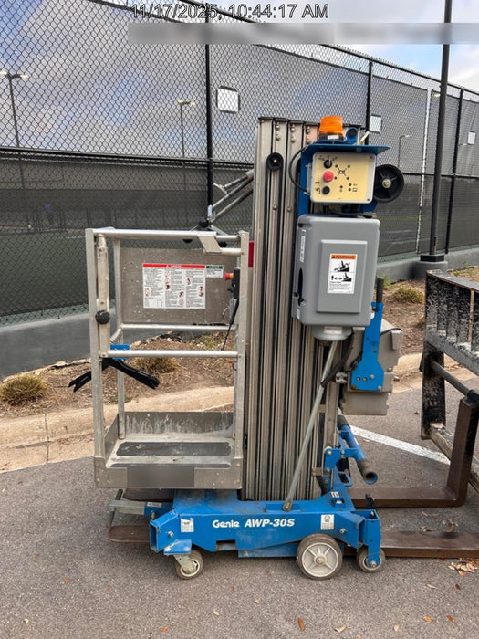2020 GENIE AWP-30S