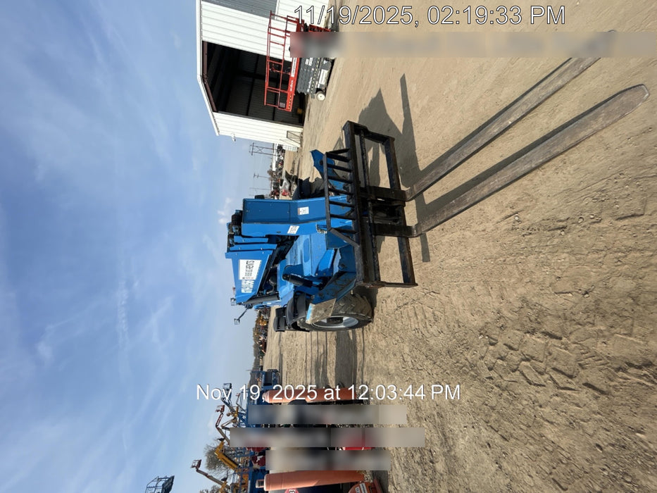 2019 Genie GTH-1056 Cab/Heat/AC, FF Tires, LED Work Lights, Beacon 60" QA Carriage, 60" Forks