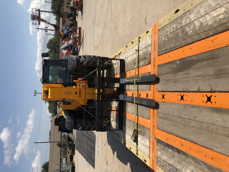 2020 JCB 509-42 Cab/Heat/Air, Solid Tires, Work Lights, Beacon, Aux Hydraulics, Back up Alarm, Lifting Eye, ES Decals