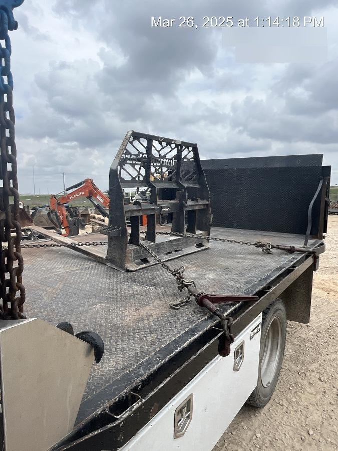 2021 PALADIN 48" Pallet Forks - Paladin