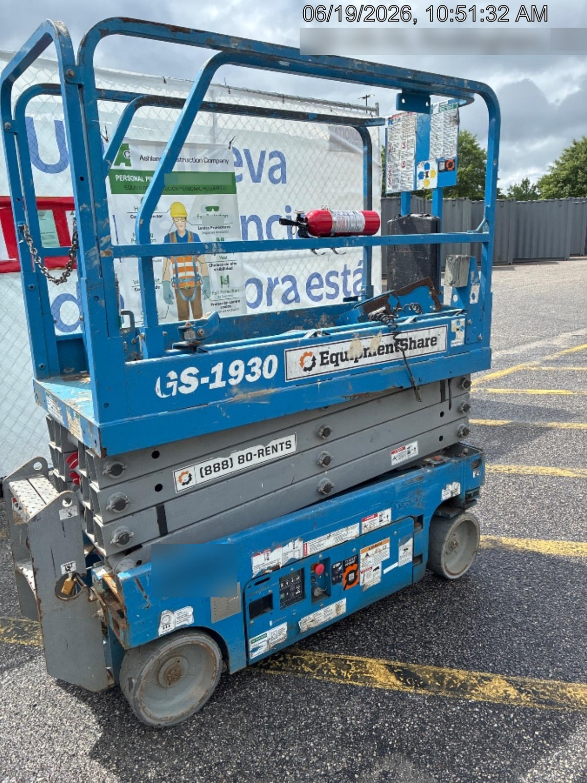 2019 Genie GS-1930 Fixed rails with chain Entry