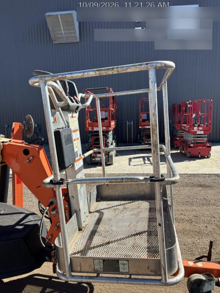 2021 JLG T350