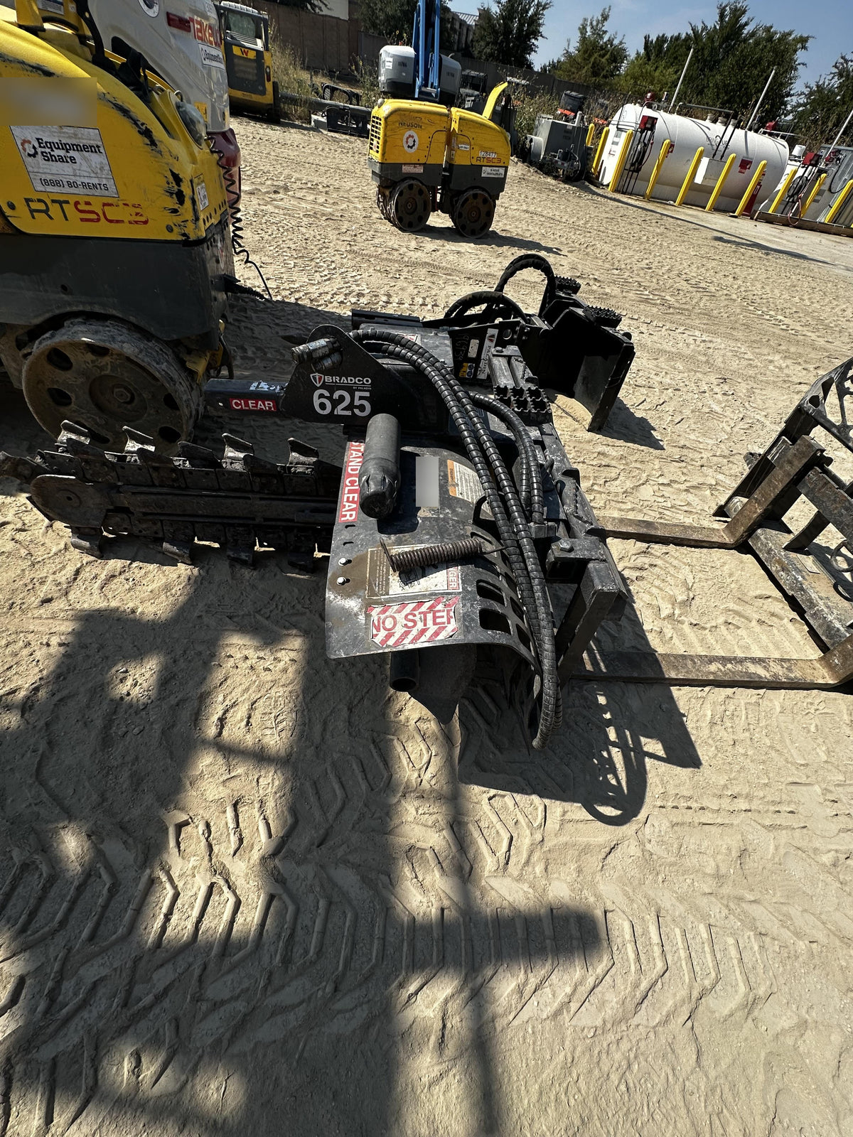 2019 PALADIN 625