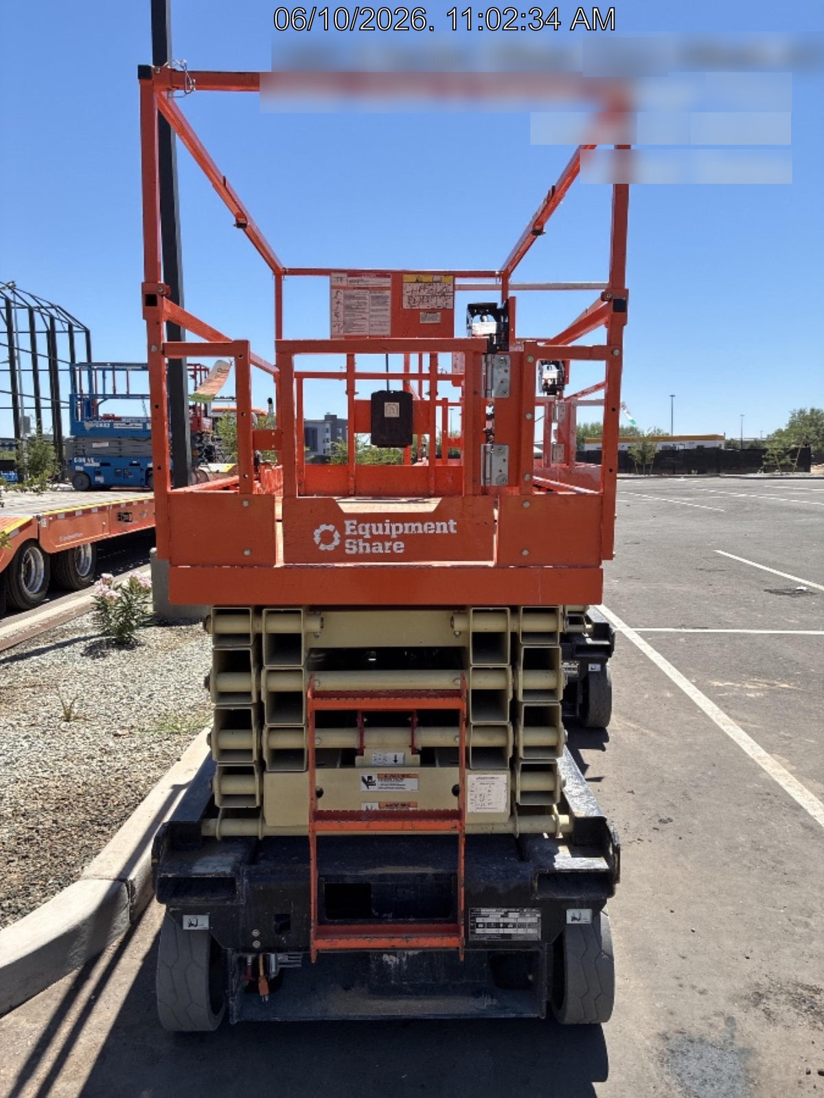 2022 JLG ES3246