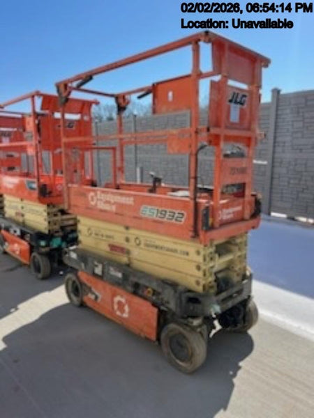 2022 JLG ES1932