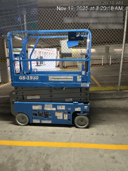 2019 Genie GS-1930 Half Height Swing Gate, 800W Inverter