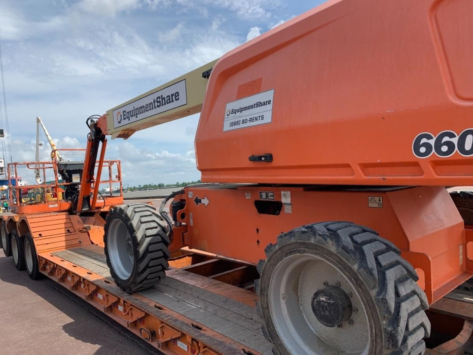 2019 JLG 660SJ