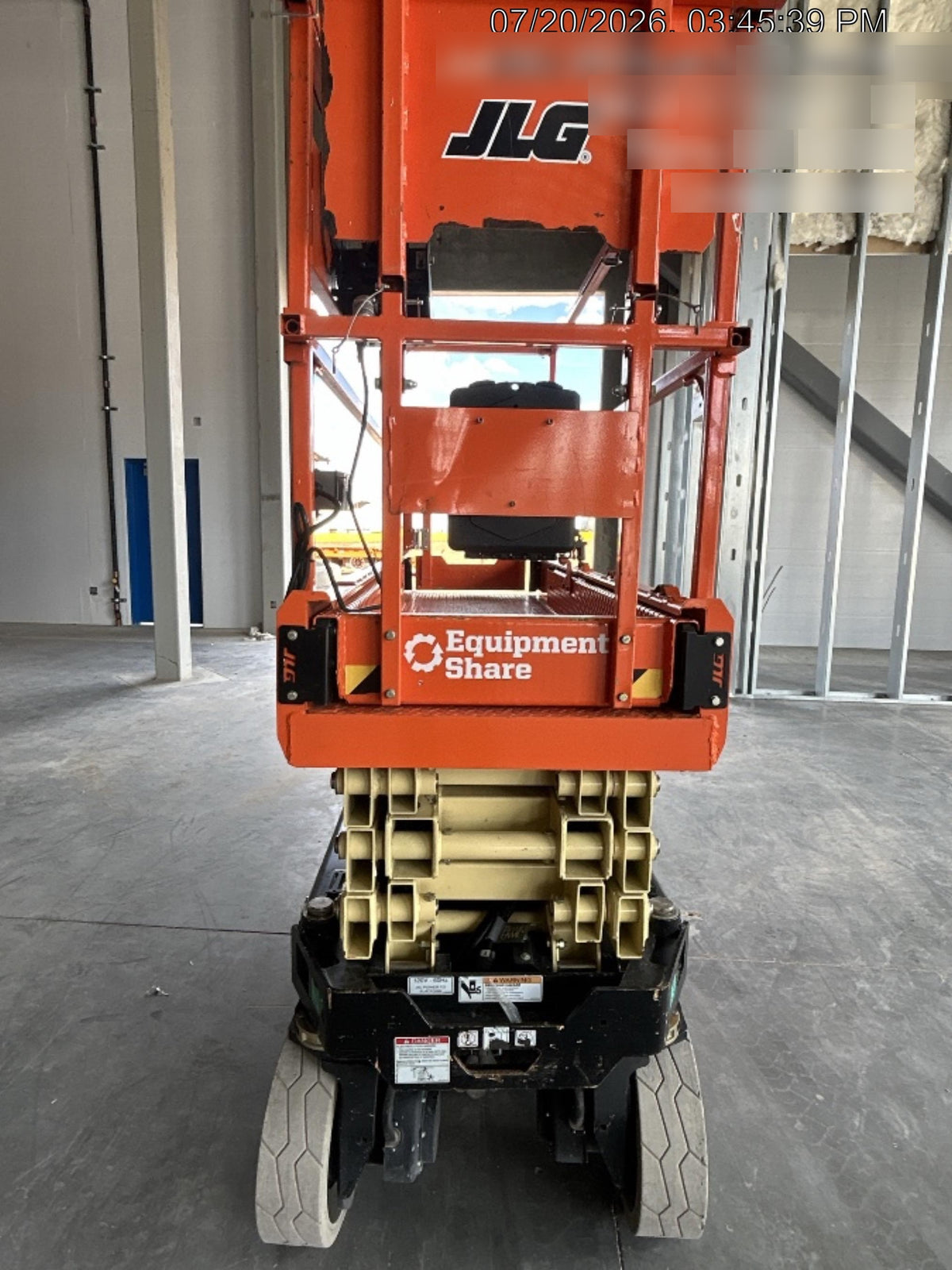 2022 JLG ES2632