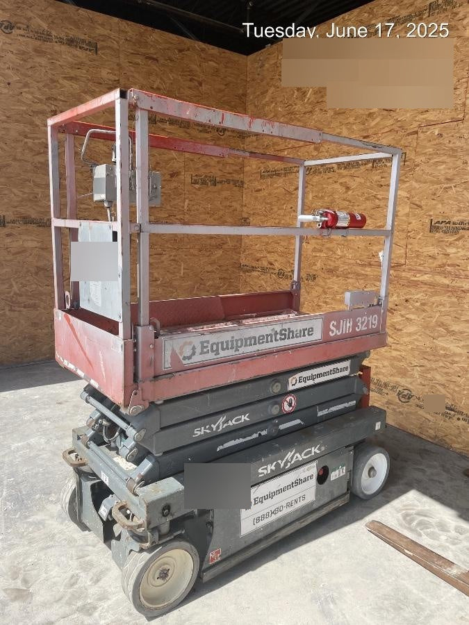 2019 Skyjack SJIII-3219 Standard Options