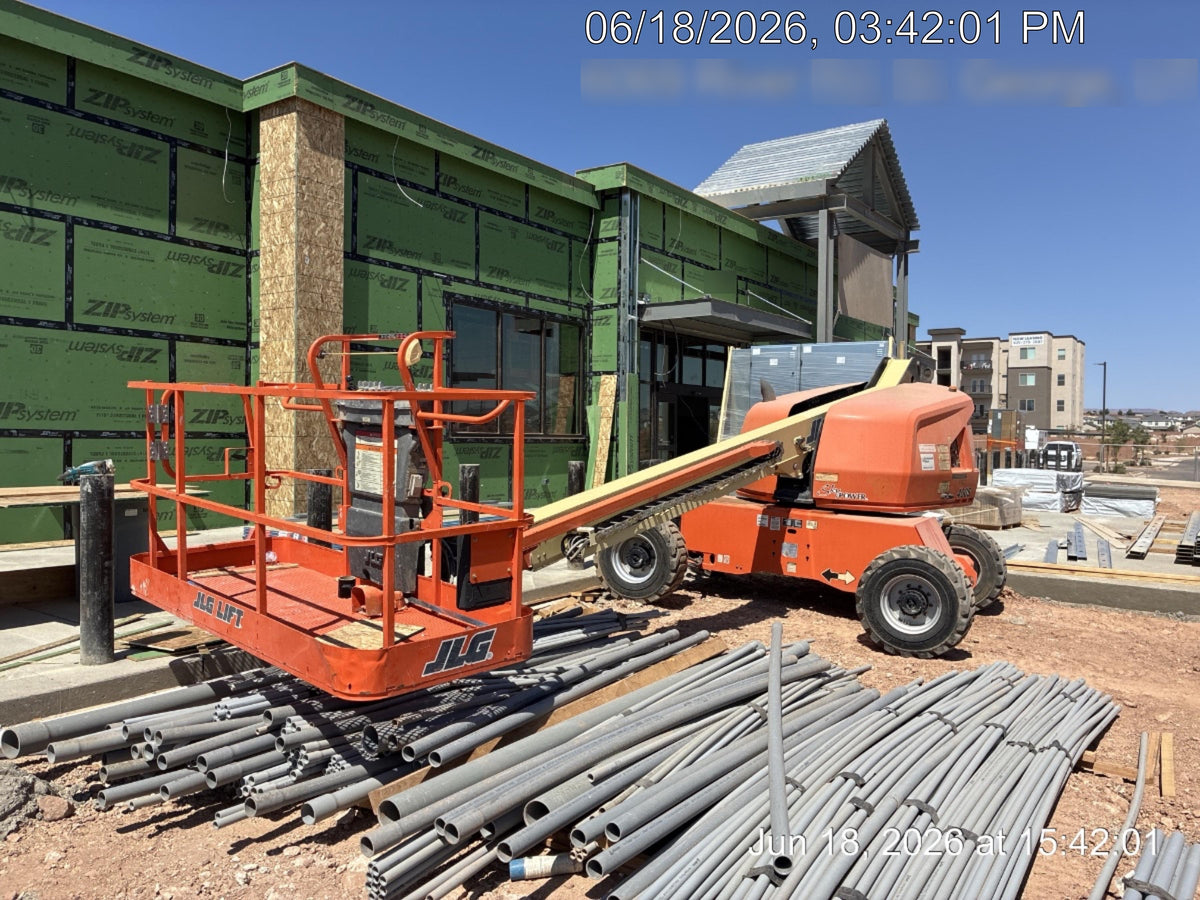 2019 JLG 400S