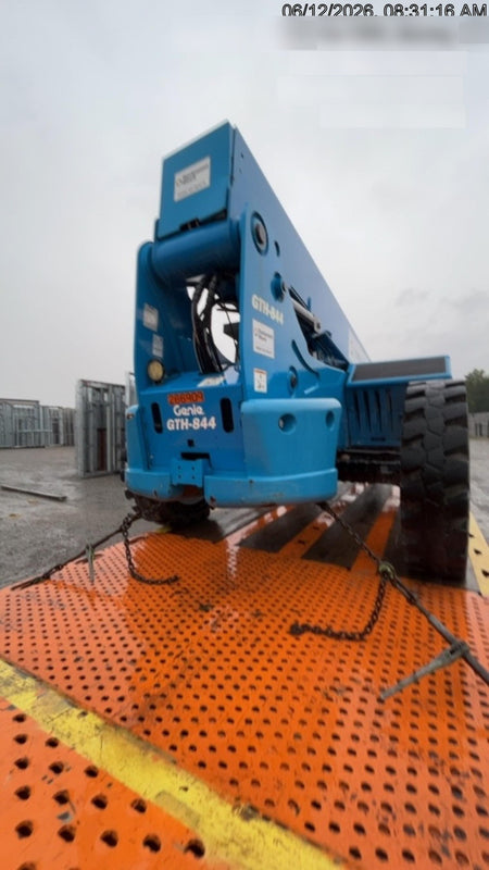 2022 GENIE GTH-844