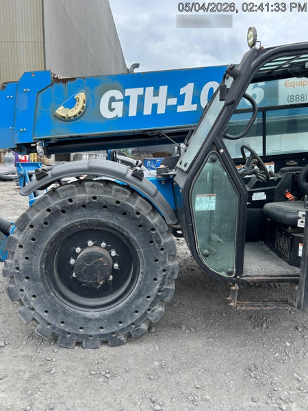 2019 Genie GTH-1056 Cab/Heat/AC, Solid RT Tires, LED Work Lights, Beacon 60" QA Carriage, 60" Forks