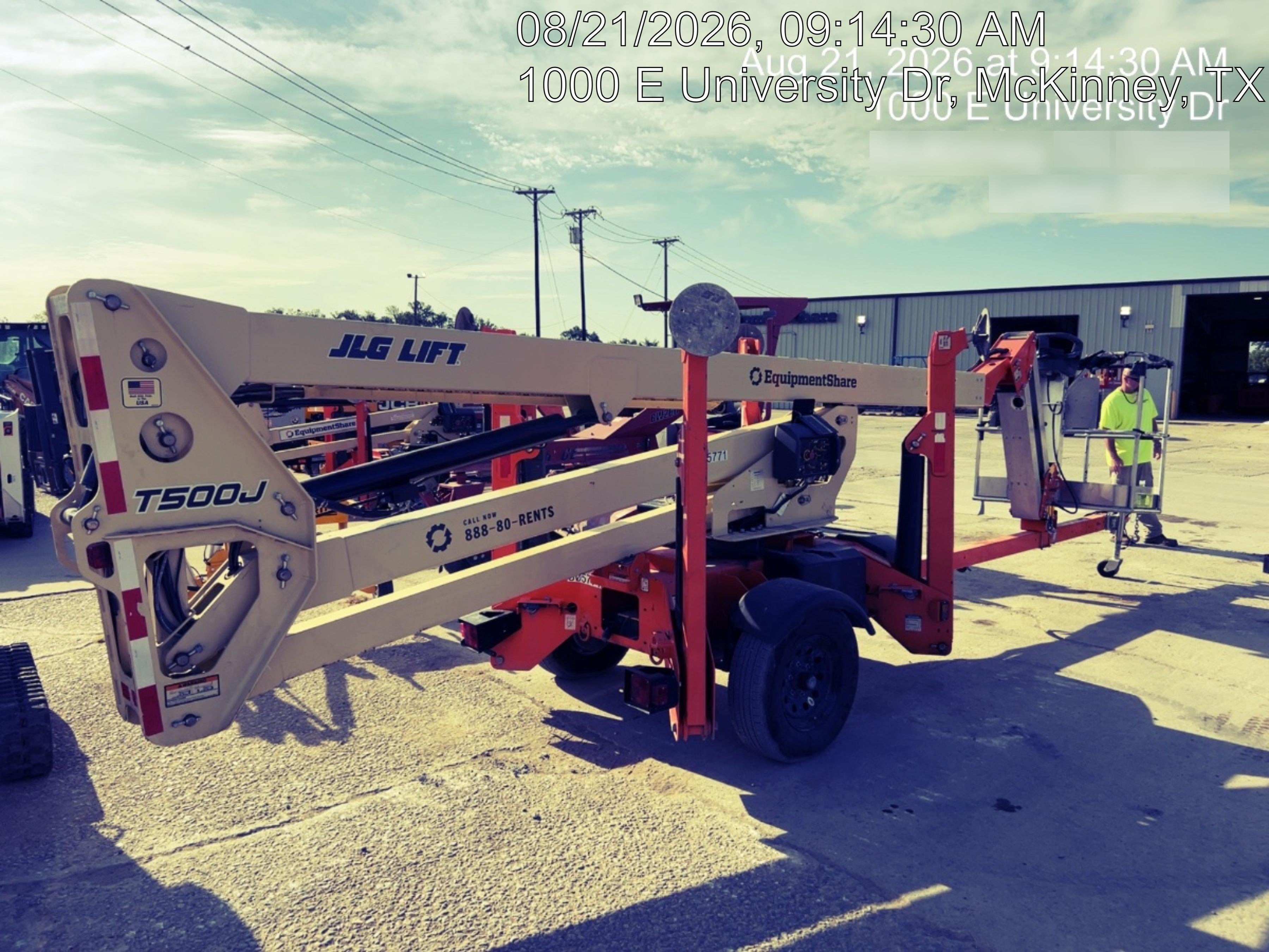 2023 JLG T500J