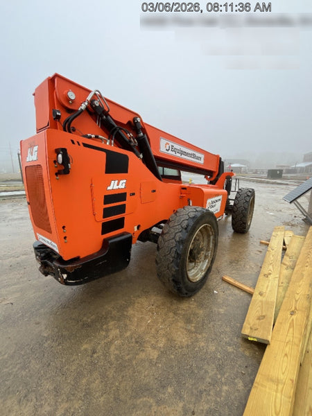 2020 SKYTRAK 8042