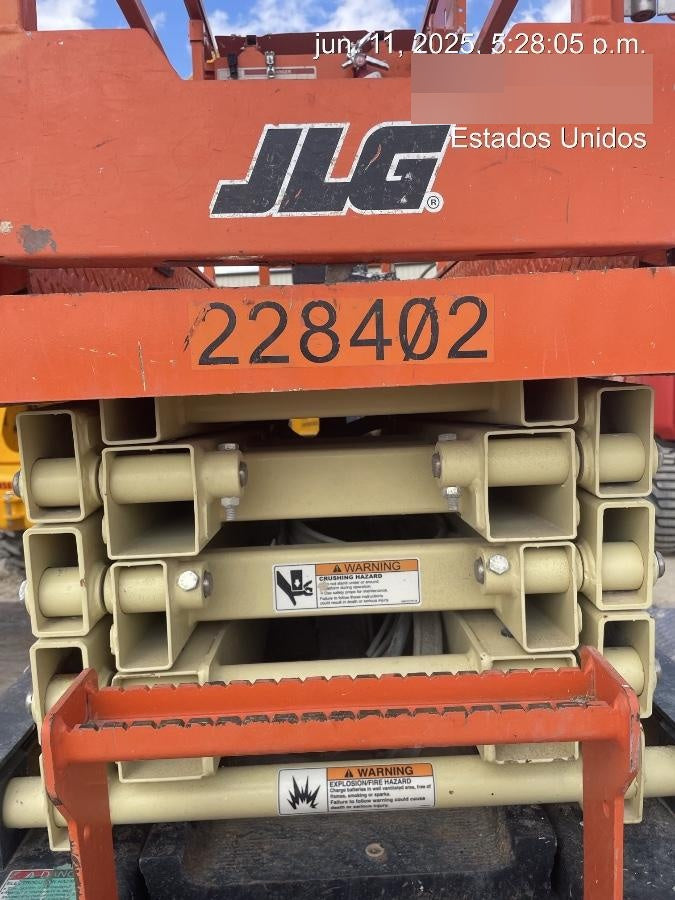 2022 JLG ES1932