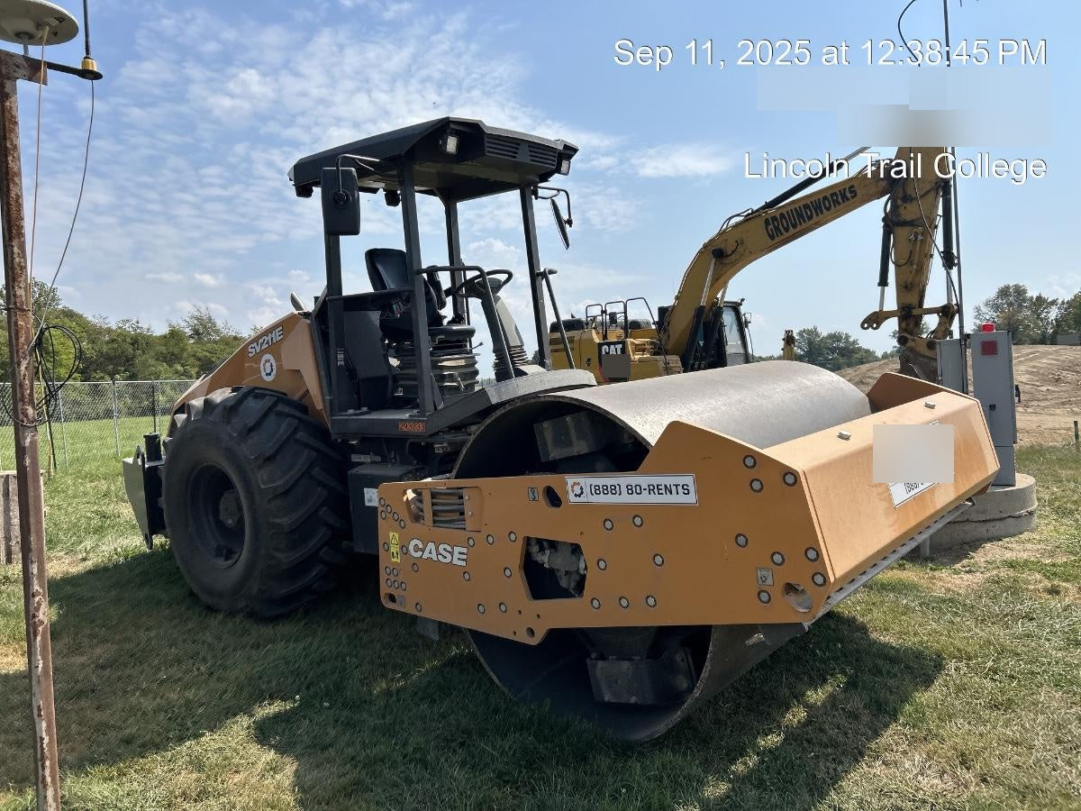 2023 CASE SV211E