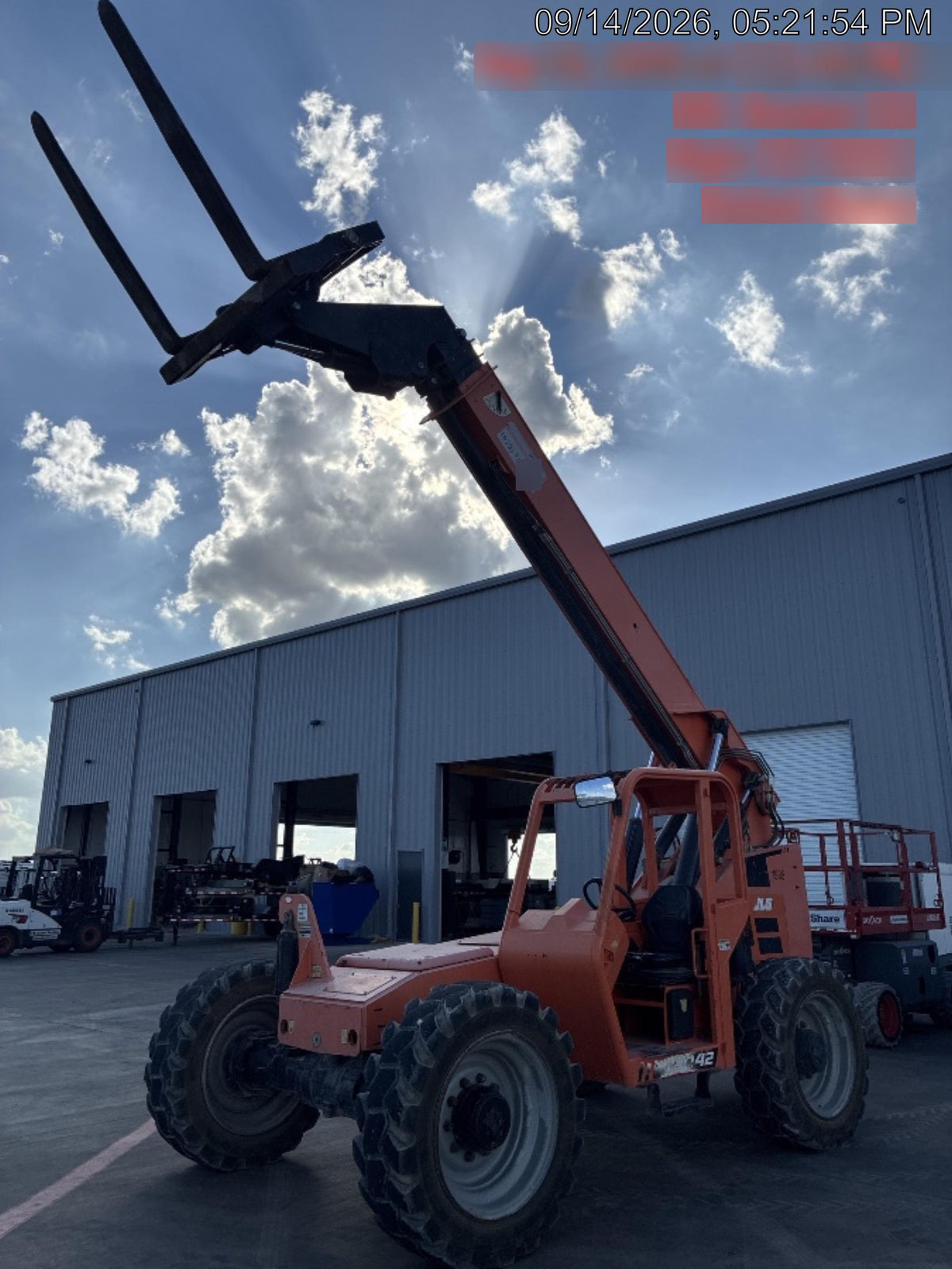 2016 SKYTRAK 8042