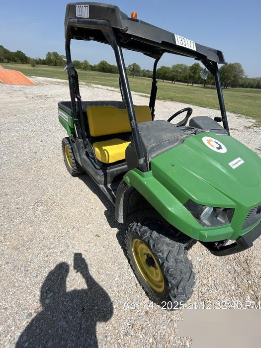 2021 John Deere XUV560E GATOR 4WD Utility Cart - 2-Seat, GAS, Canopy - ROPS, Windshield