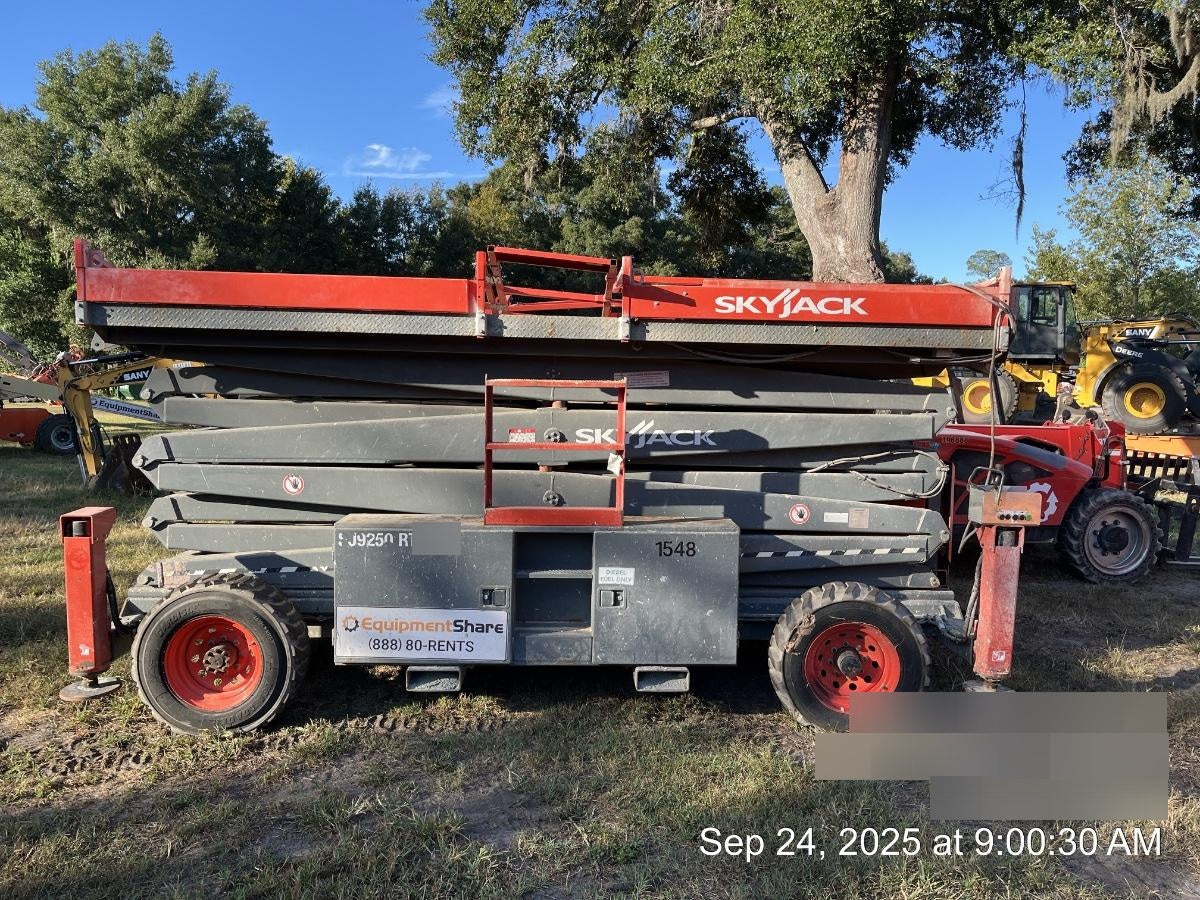 2016 SKYJACK SJ9250 RT