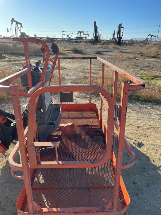 2021 JLG 600AJ