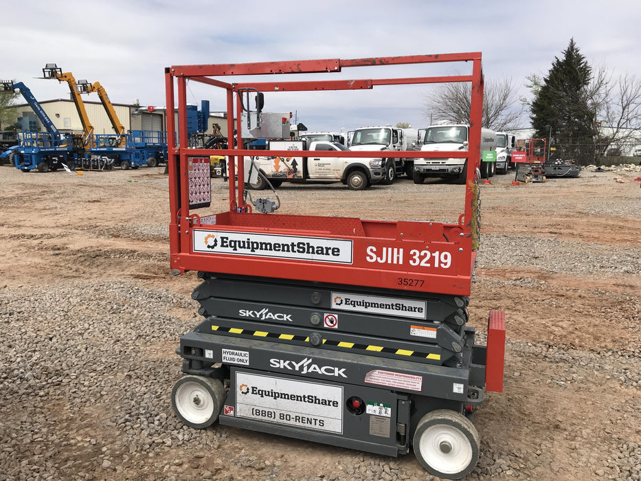 2019 Skyjack SJIII-3219 Standard Options, Trojan Batteries