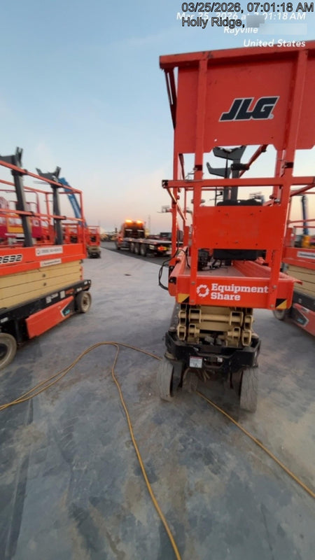 2023 JLG ES2632