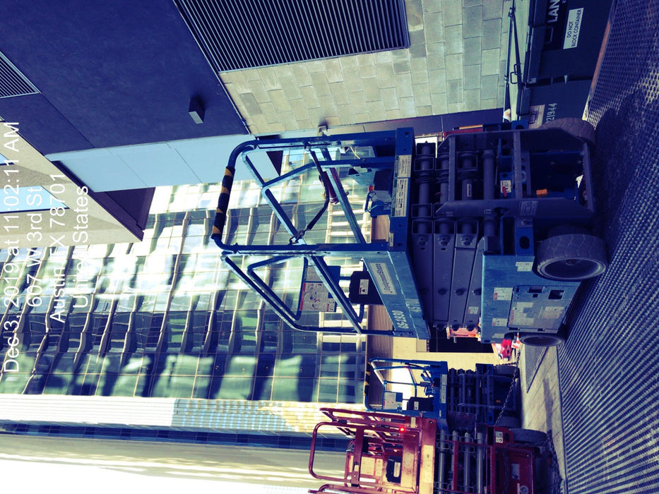 2019 Genie GS-1930 Fixed rails with chain Entry