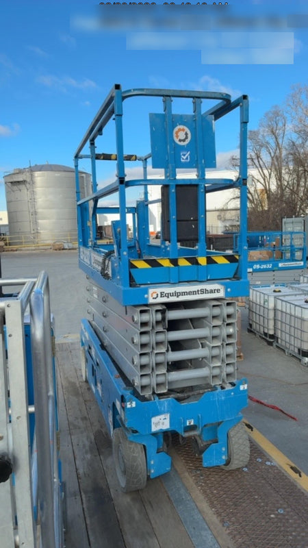2022 GENIE GS-3232