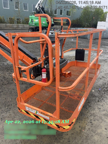 2020 JLG 660SJ