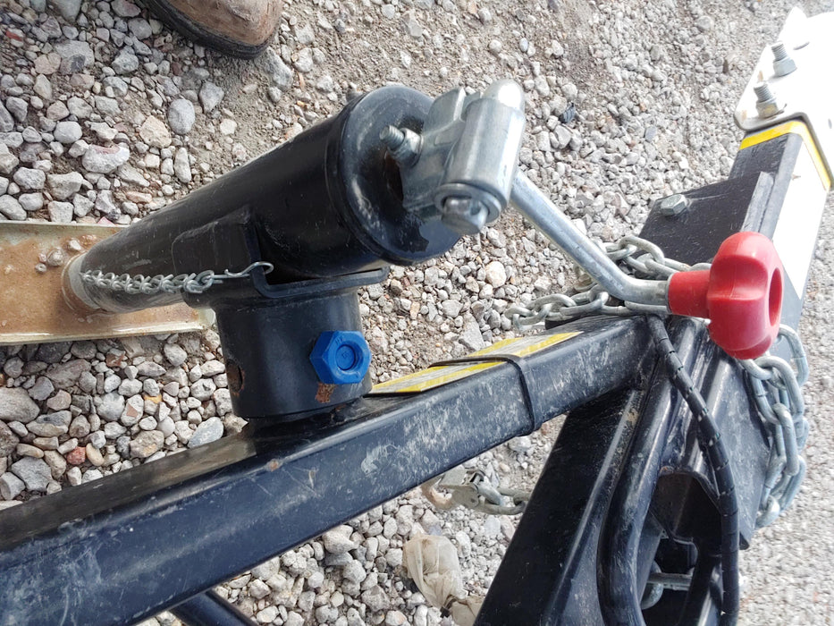 2019 Lincoln Electric Vantage 322 Ready-Pak 3, Two Wheel Trailer, Fender and Light Kit, Cable Rack