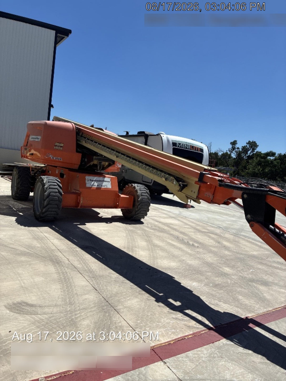 2021 JLG 660SJ