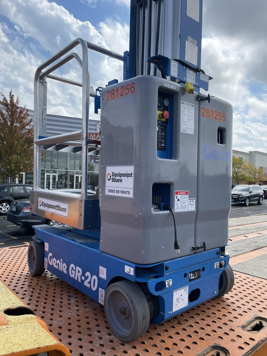 2022 GENIE GR-20