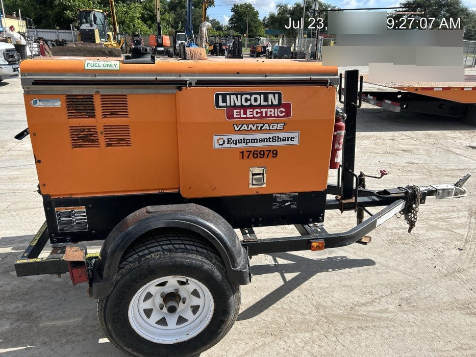 2021 Lincoln Electric Vantage 322 Vantage 322 Ready Pak 3 w/ Decals, ORANGE (includes trailer, cable rack, fender light kit) NO Telematics