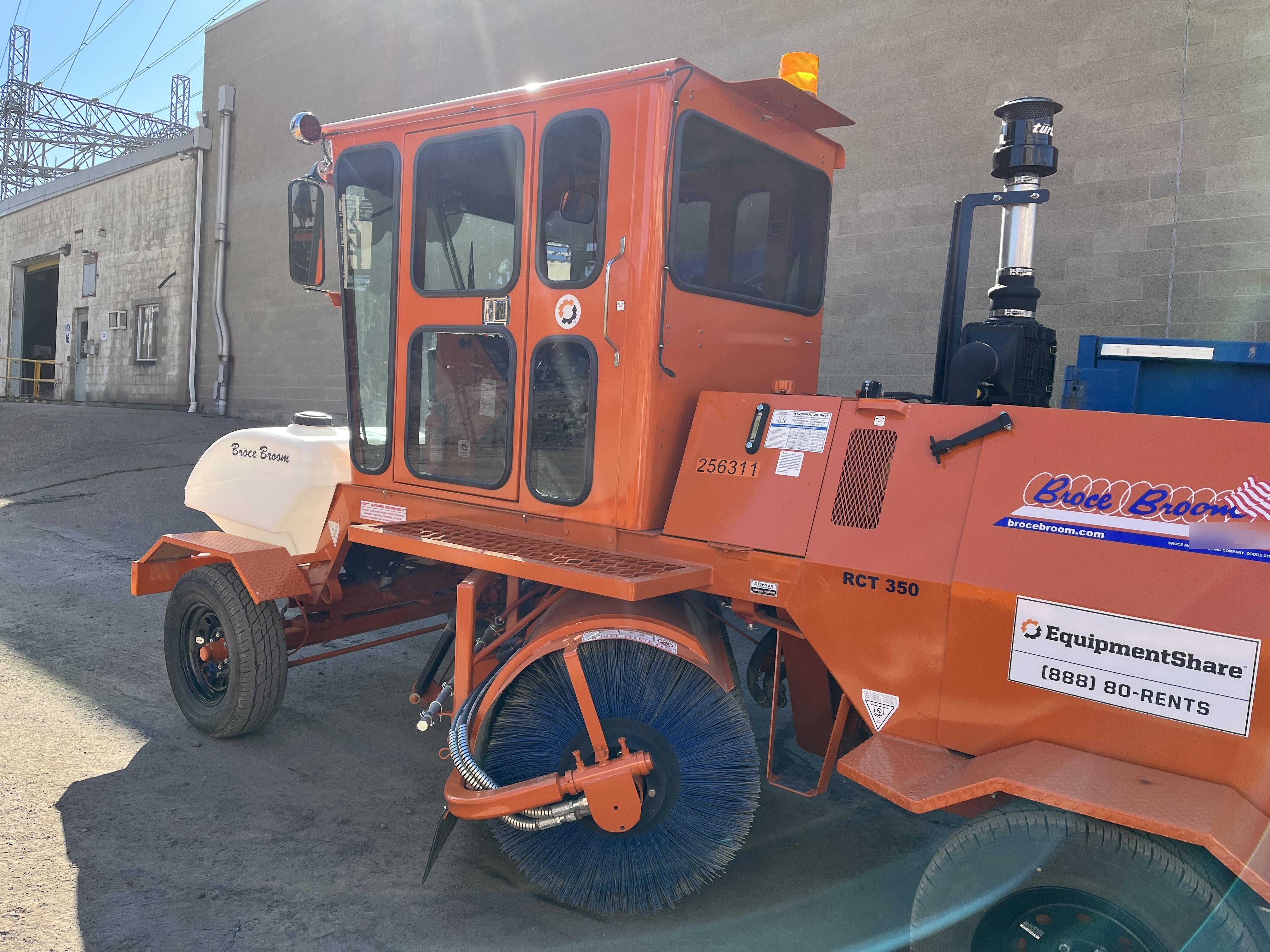 2022 BROCE RCT350