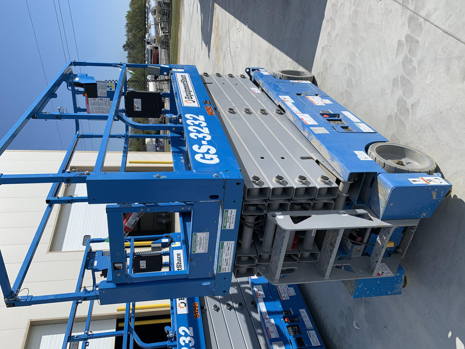 2020 GENIE GS-3232