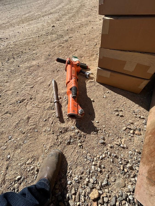 2024 MICHIGAN PNEUMATIC ES-TPB90-118-TRACKER