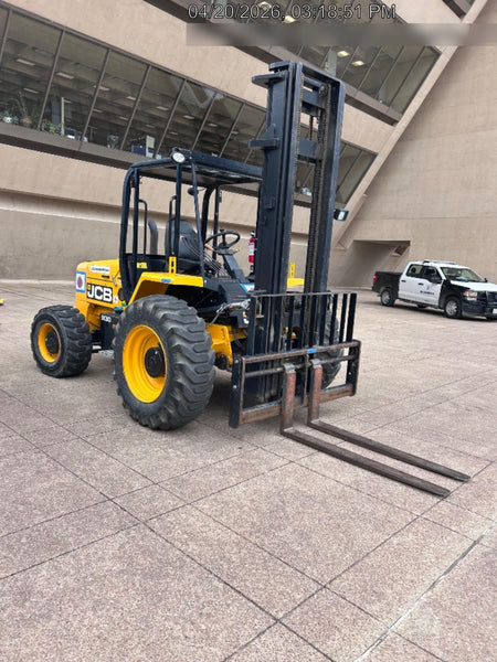 2023 JCB 930-4