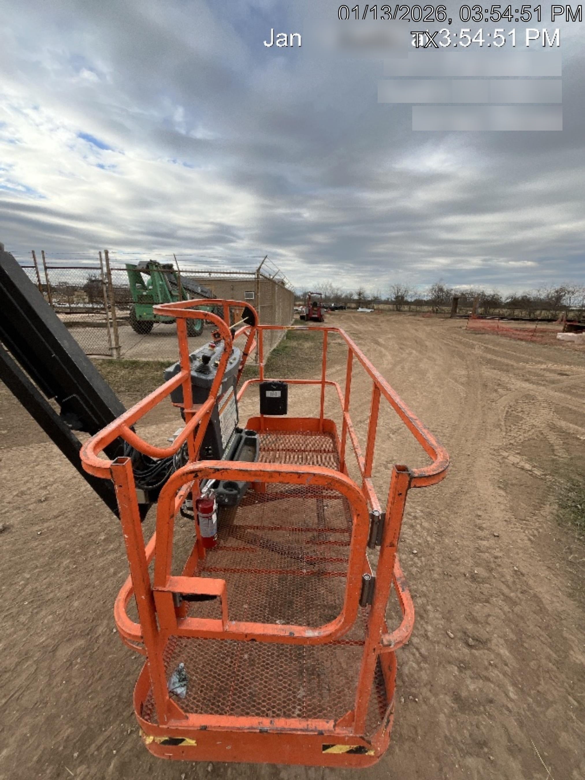 2023 JLG 860SJ