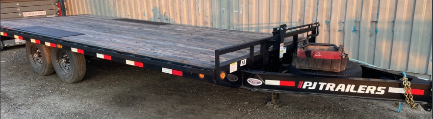 2023 PJ TRAILERS F8