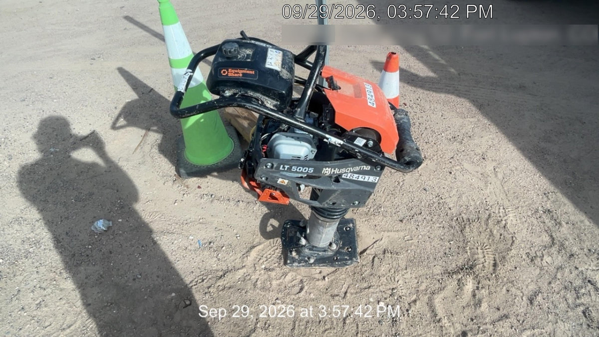 2025 HUSQVARNA LT5005