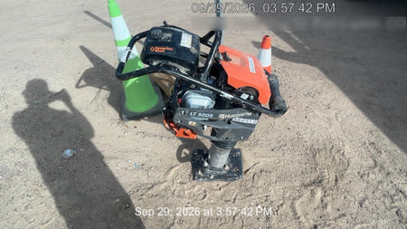 2025 HUSQVARNA LT5005