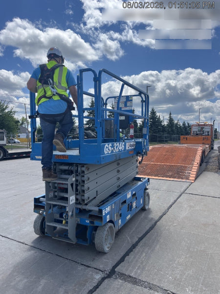 2022 GENIE GS-3246